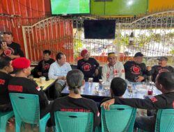Bukti Nyata Kepedulian, Ketua DPRD Makassar Temui Komunitas Ikatan Suporter PSM