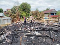 Rumah Panggung di Luwu Hangus Terbakar, Diduga Akibat Nyala Anti Nyamuk