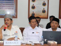 Bawaslu Palopo Serahkan 40 Saran Perbaikan Pada Rapat Pleno Terbuka DPT KPU