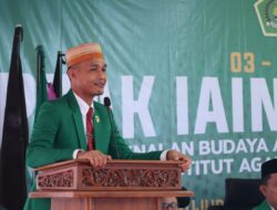 Dihadapan 1.201 Peserta PBAK, Rektor IAIN Palopo Berkisah Pengalaman Masa Kuliah