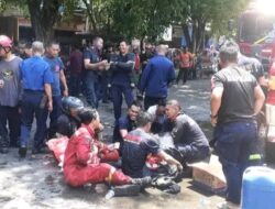 2 Personil Damkar Terluka Saat Lakukan Upaya Penyelamatan Kebakaran Toko di Palopo