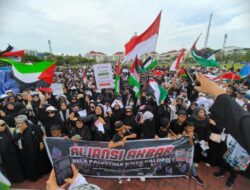Ribuan Warga Palopo Long March Meriahkan Aksi Damai Bela Palestina
