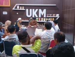 Jelang Lebaran, Kepala DP2KUKM Luwu Utara Gelar Rapat Bersama Petugas Pasar, Ini Harapannya