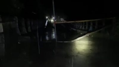 Debit Air Sungai Naik, Jembatan di Luwu Terancam Ambruk