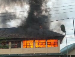 Kebakaran Hebat Melanda SMPN 1 Masamba Kabupaten Luwu Utara