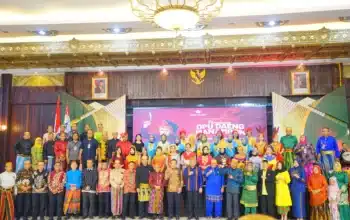 Pertunjukan Drama Musikal Perjalanan Opu Daeng Manambon KKSS Kalbar