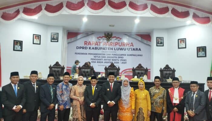 Husain Resmi Dilantik PAW Ketua DPRD Luwu Utara, Bupati Andi Rahim : Pentingnya Sinergitas Antara Legislatif dan Eksekutif