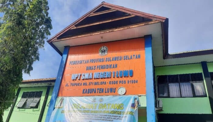 Koperasi Guru Tangani Pengadaan Seragam, SMAN 1 Luwu Diduga Langgar Aturan