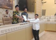 Ketua DPRD Luwu Utara Serahkan Surat Kedatuan Luwu ke Komisi II DPR RI